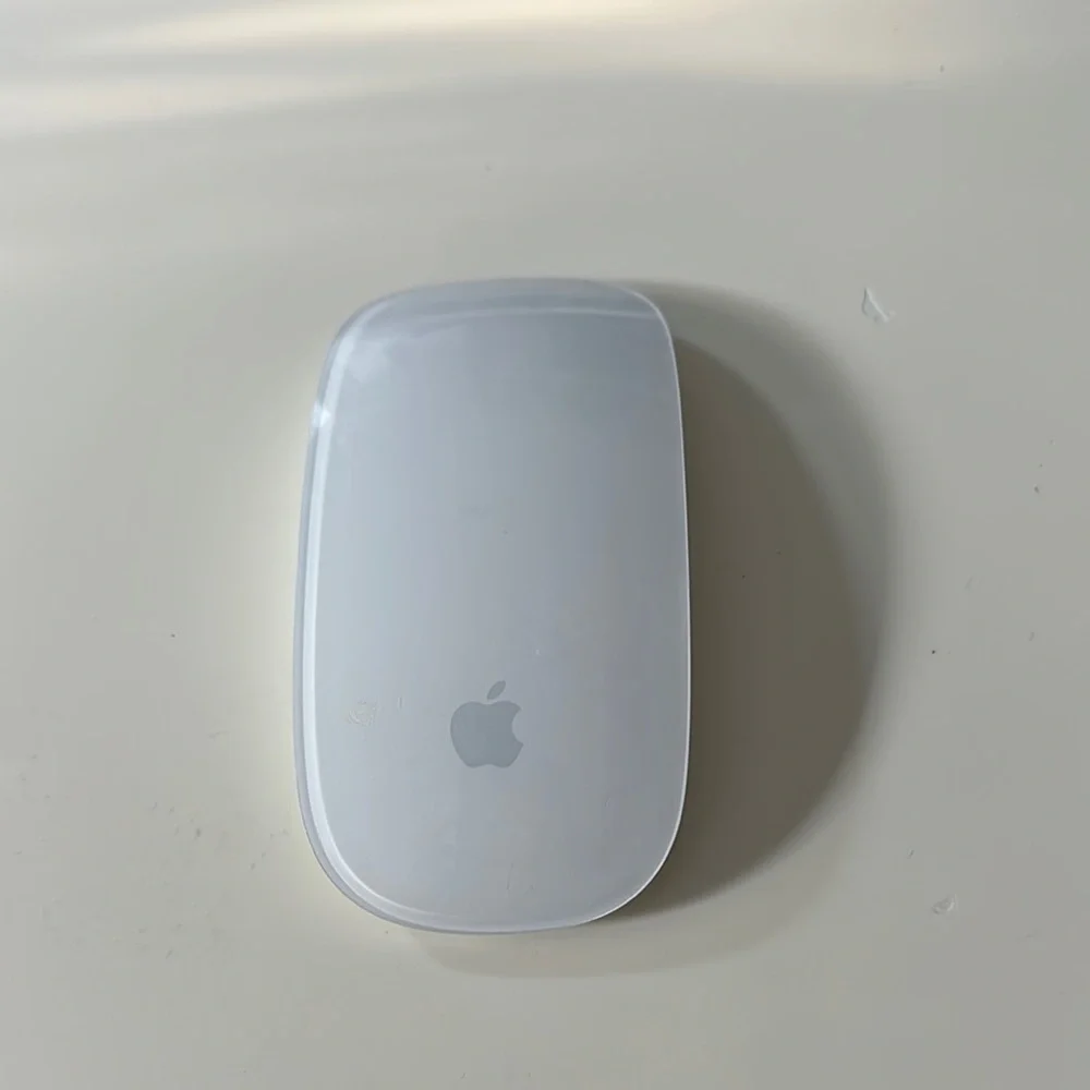 Apple Magic Mouse - White